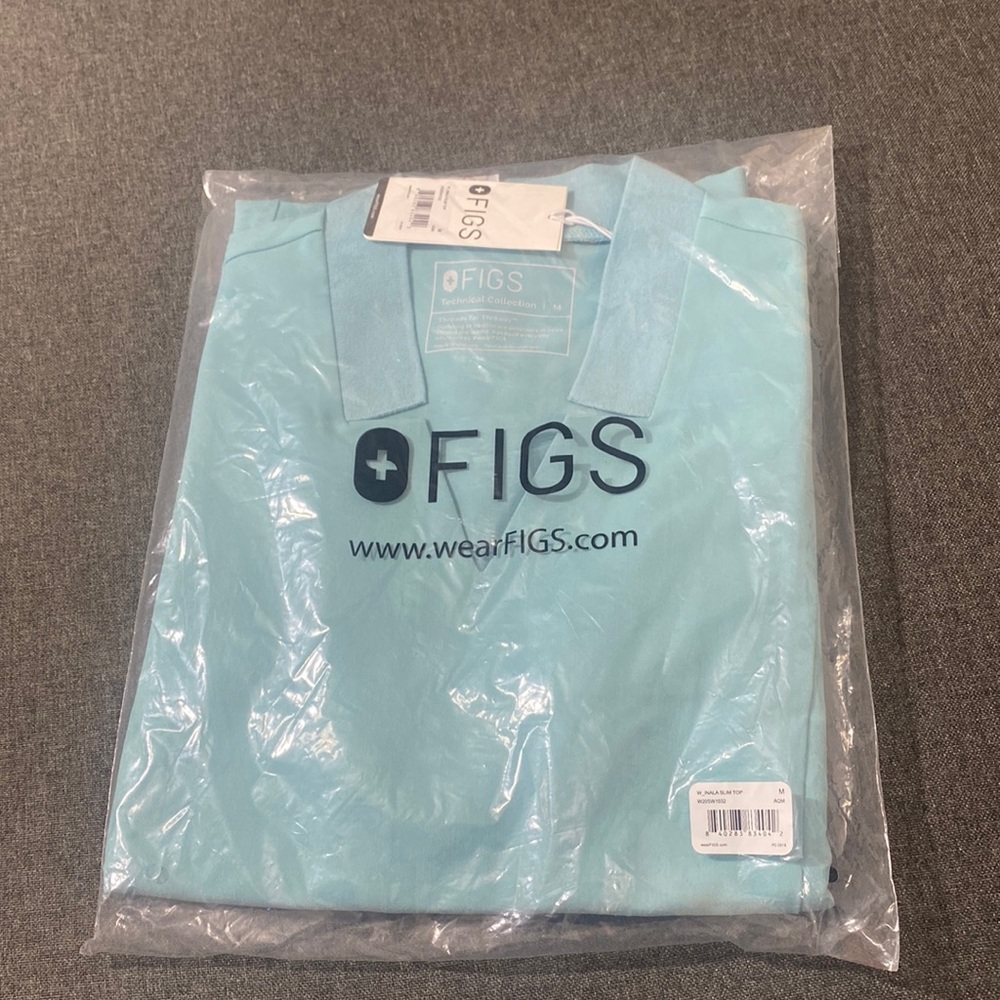 Figs Scrub Top Inala Slim Seaglass Size M NWT